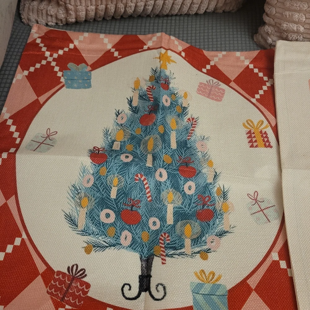 4 Festive Holiday Pillow Covers Set - Multicolor